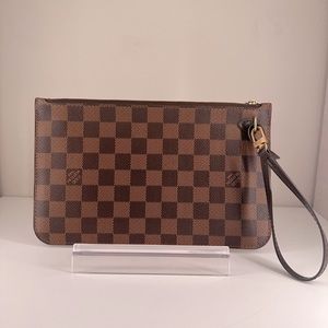 Louis Vuitton Damier Ebene Clutch gold toned hardware - Color:Cherry